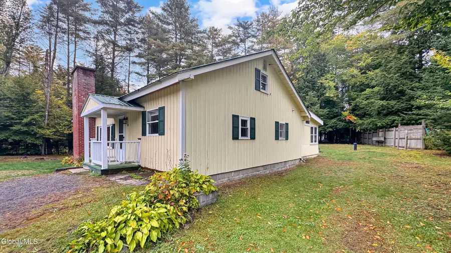 24 Shufelt Way, Schroon Lake, NY 12870 - #2