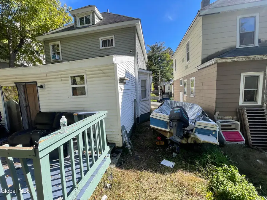 143 Haigh Avenue, Schenectady, NY 12304 - #2