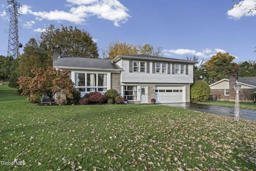 18 Campus View Drive, Loudonville, NY 12211 - #3