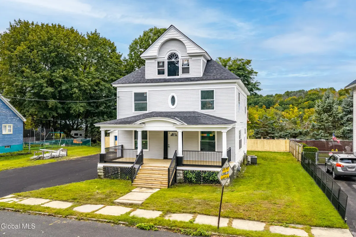 374 Division Street, Amsterdam, NY 12010 - #1
