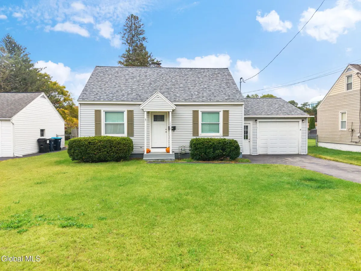 2609 2nd Avenue, Rotterdam, NY 12303 - #1