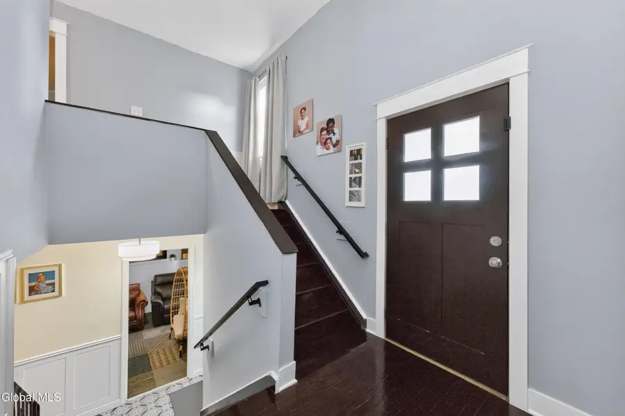 827 5th Avenue, Watervliet, NY 12189 - #2