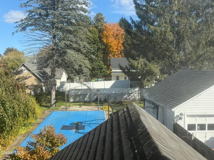 152 Kingsboro Avenue, Gloversville, NY 12078 - #3