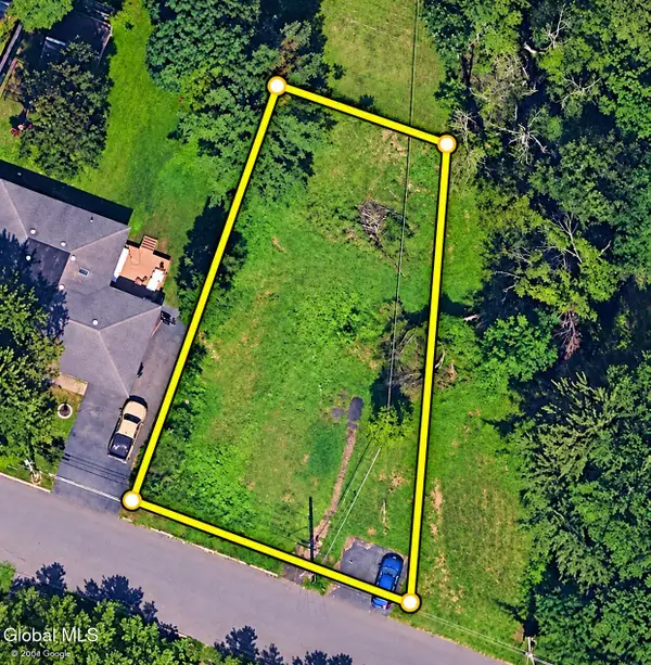 130 Lincoln Avenue, Troy, NY 12180