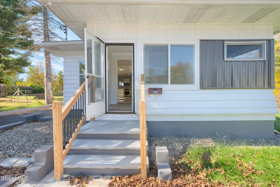 21 Edward Street, Cohoes, NY 12047 - #3