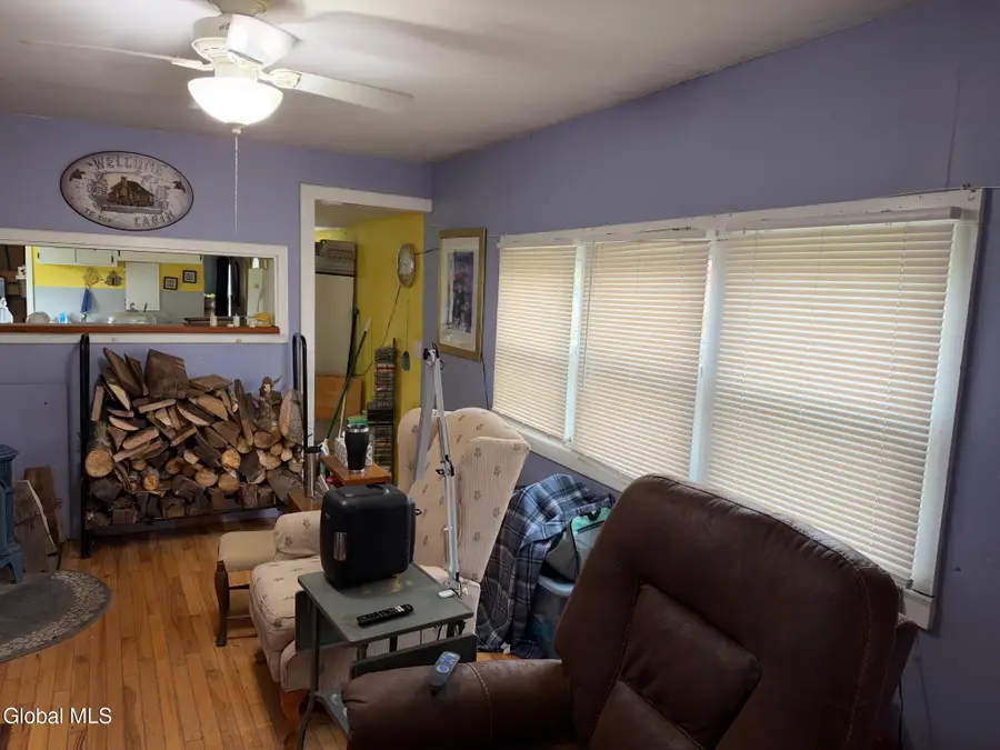 111 Mazur Road, Amsterdam, NY 12010 - #2