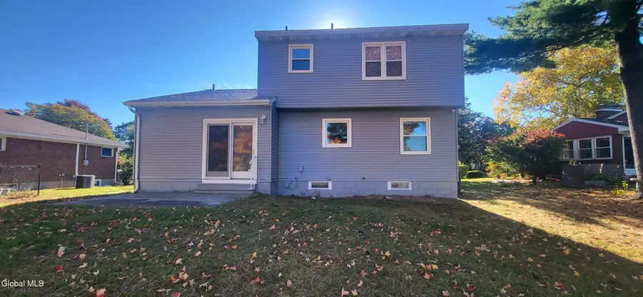 27 Donna Drive, Colonie, NY 12205 - #2