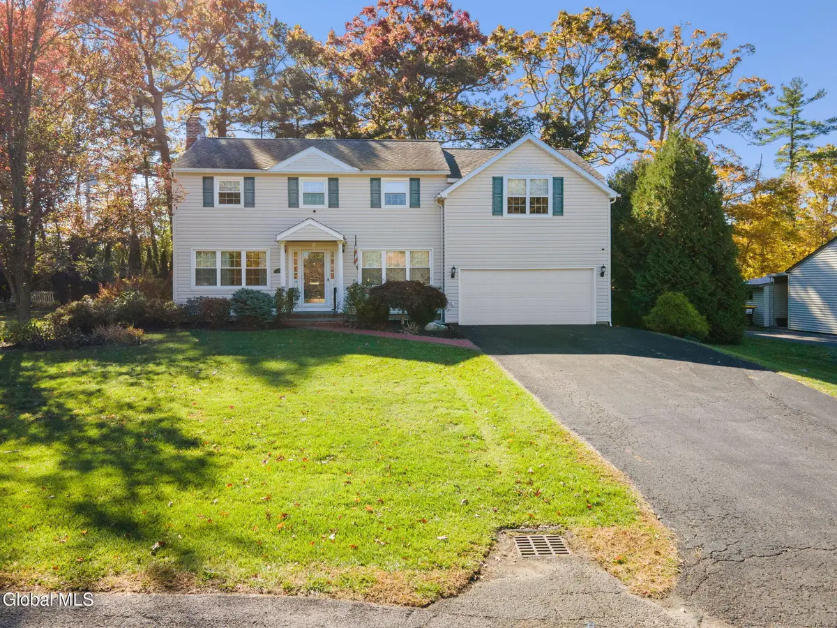 2108 E Baker Avenue, Niskayuna, NY 12309 - #1