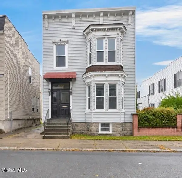 1516 3rd Avenue, Watervliet, NY 12189
