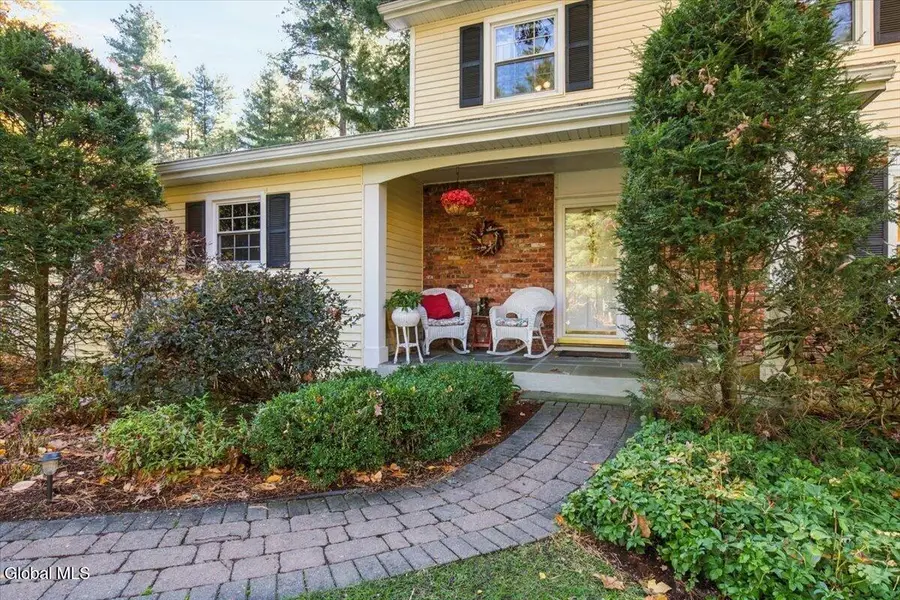 8 Bonnie Drive, Guilderland, NY 12084 - #2