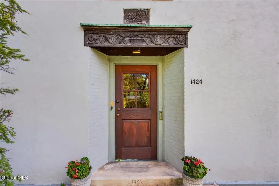 1424 Wendell Avenue, Schenectady, NY 12308 - #3