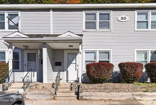 30 Warsaw Avenue #Apt 4, Mechanicville, NY 12118