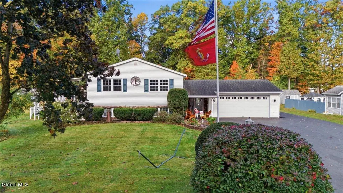 32 Van Tassell Lane, Ballston Spa, NY 12020 - #1