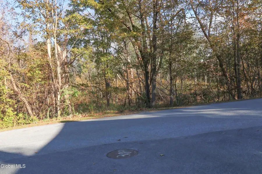 L2 Hovey Avenue, Hoosick Falls, NY 12090 - #3