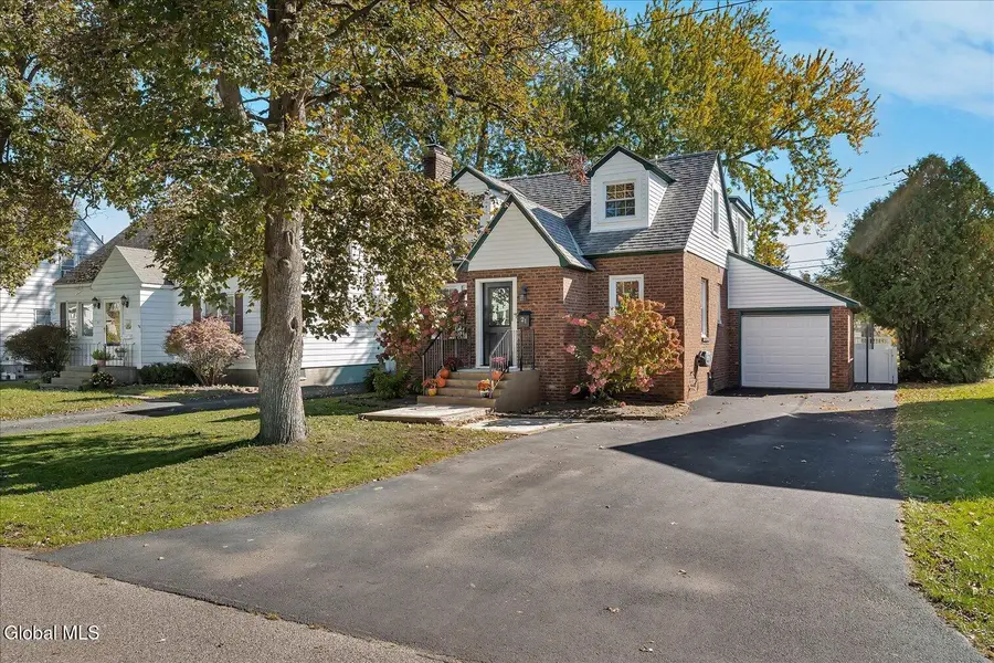 21 Crannell Avenue, Bethlehem, NY 12054 - #3