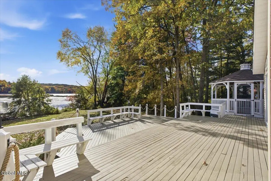 20 Beach Road, Halfmoon, NY 12065 - #2