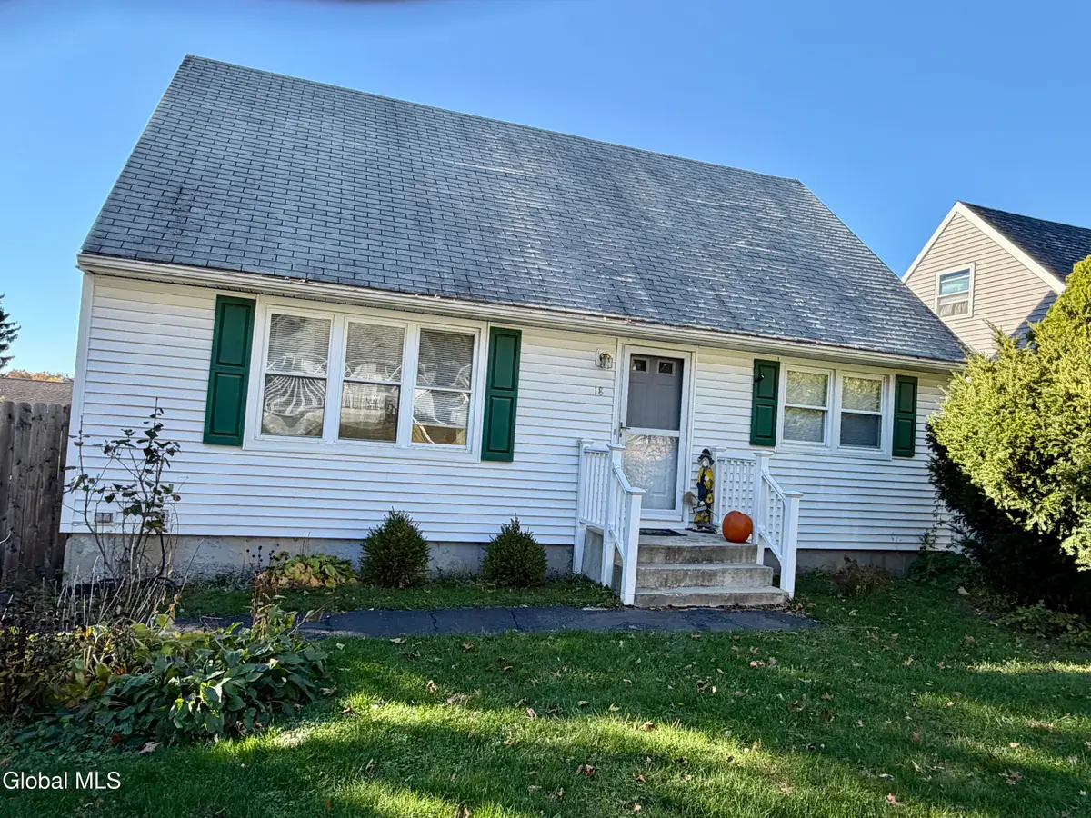 18 James Lane, Troy, NY 12182 - #1