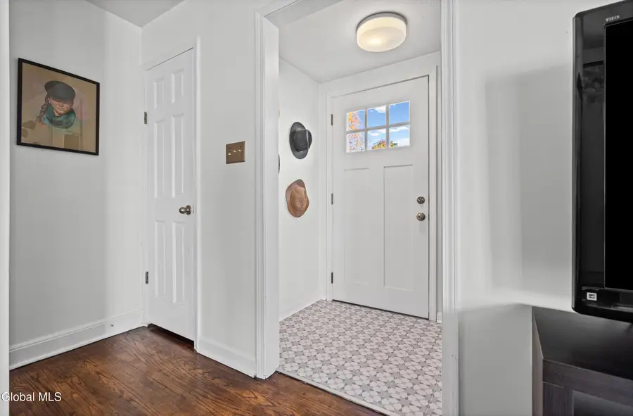 347 S Main Avenue, Albany, NY 12208 - #2