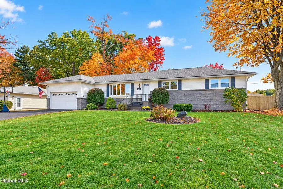 67 Mordella Road, Colonie, NY 12205 - #2
