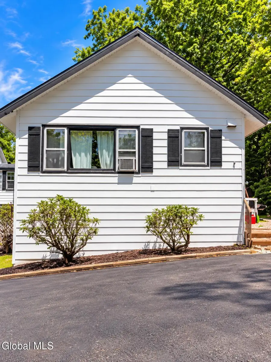 7 Gypsy Point Road, Catskill, NY 12414 - #3
