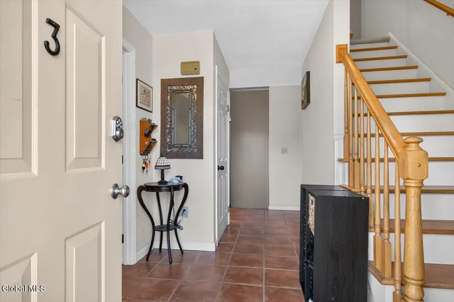 3 Glenmore Avenue, Saratoga Springs, NY 12866 - #2