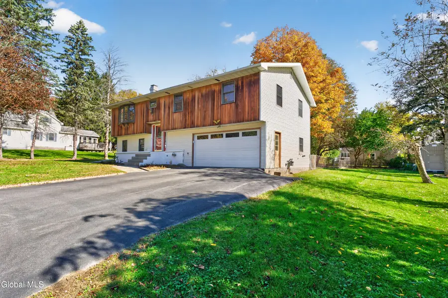 34 Pine Avenue, Wynantskill, NY 12198 - #2