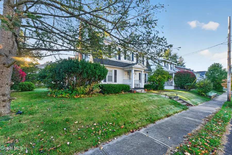 17 Cornelius Avenue, Niskayuna, NY 12309 - #2