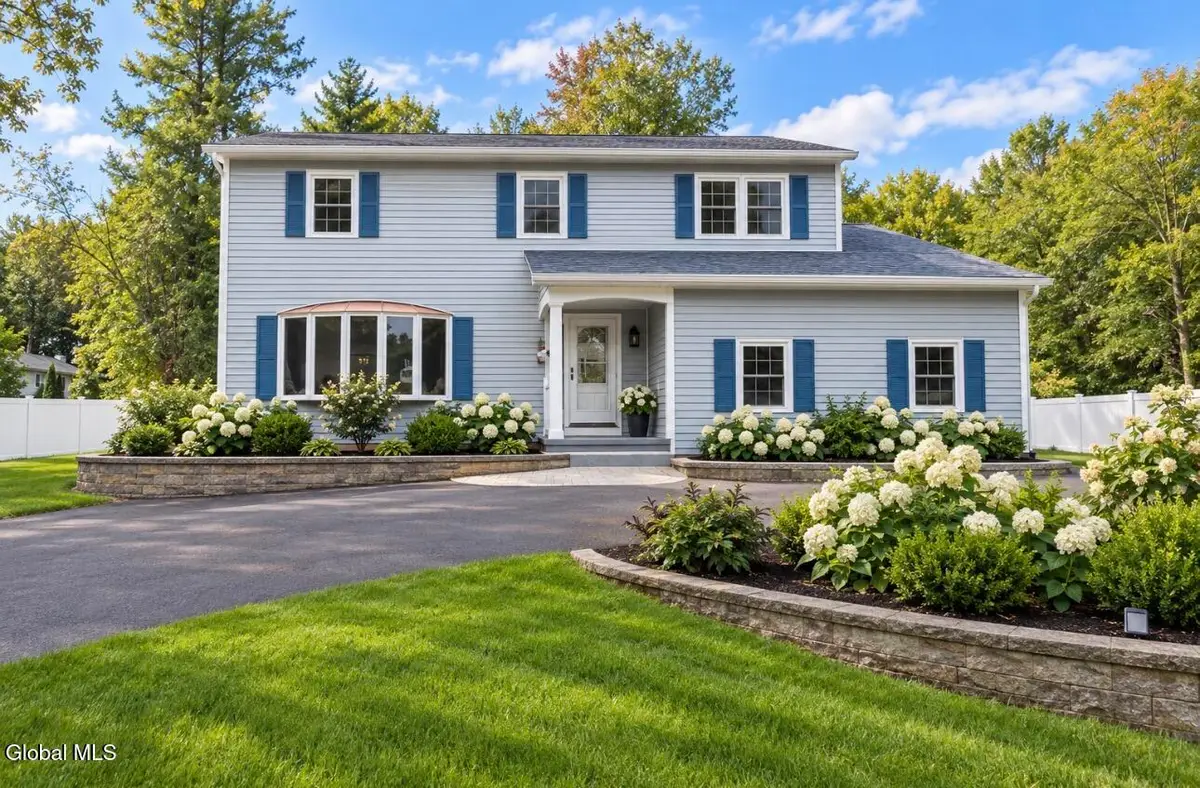 18 Esopus Drive, Clifton Park, NY 12065 - #1