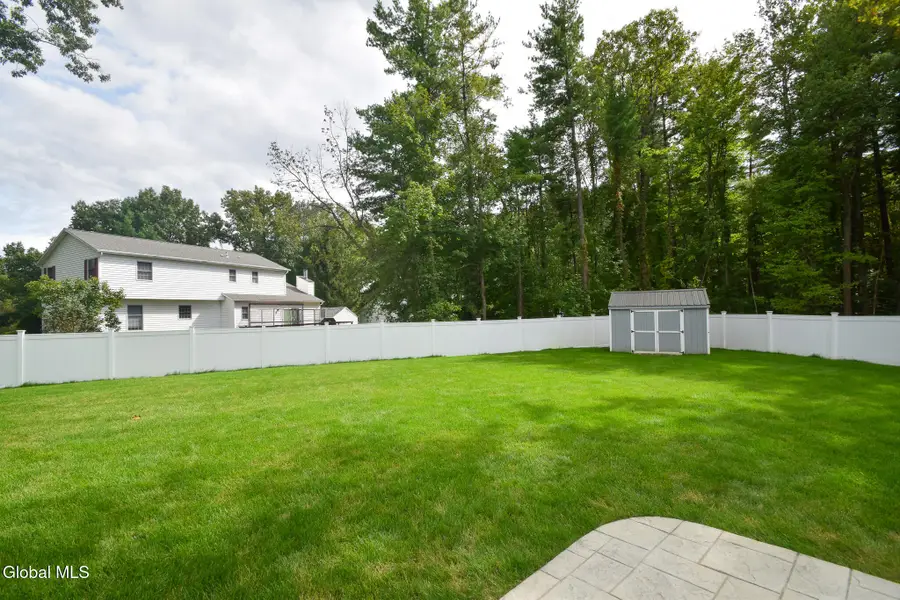 18 Esopus Drive, Clifton Park, NY 12065 - #3