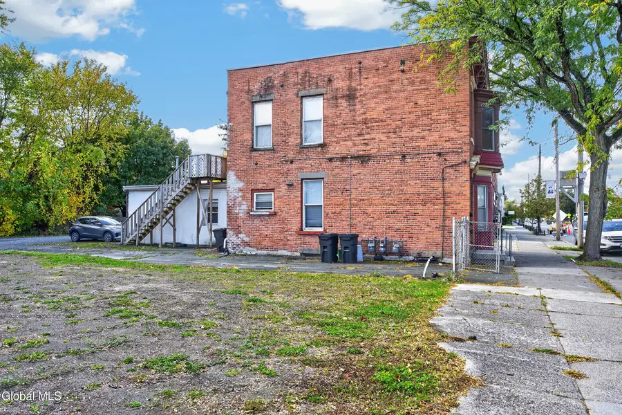 640 3rd Avenue, Watervliet, NY 12189 - #3