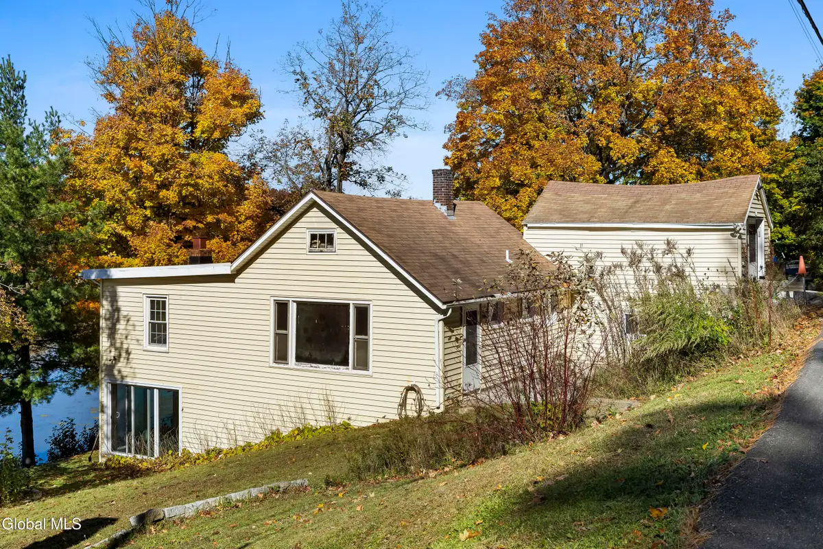 29 Crescent Terrace, Cohoes, NY 12047 - #1