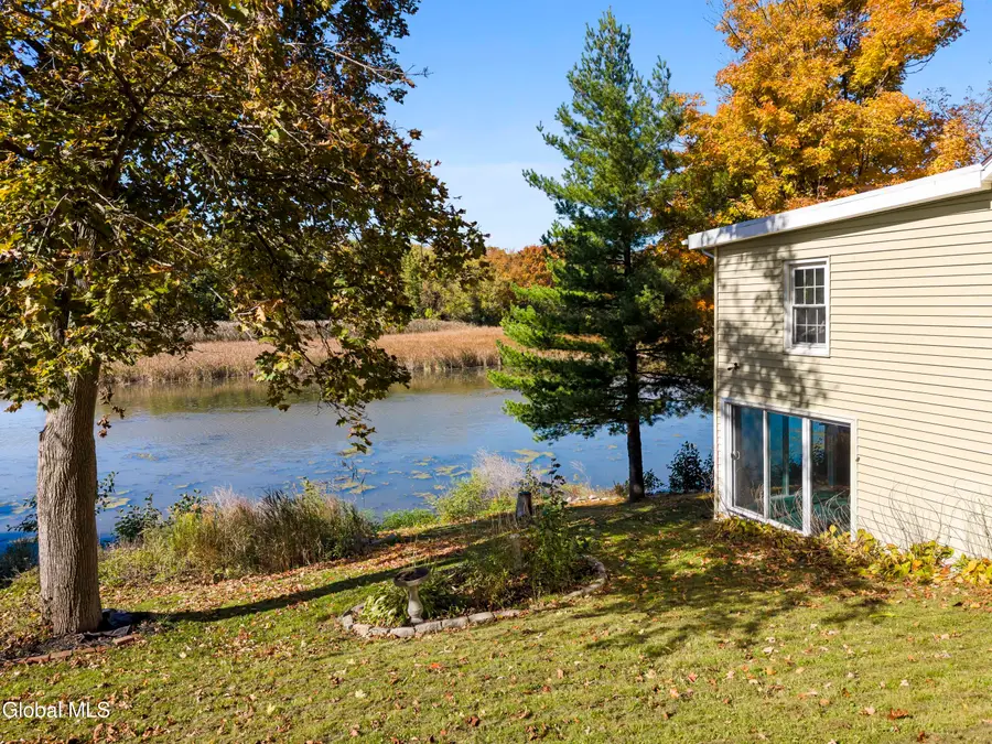 29 Crescent Terrace, Cohoes, NY 12047 - #2