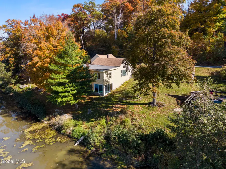 29 Crescent Terrace, Cohoes, NY 12047 - #3