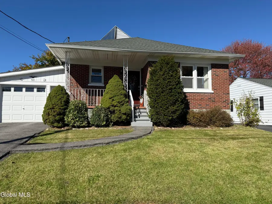 38 Chapel Place, Amsterdam, NY 12010 - #2