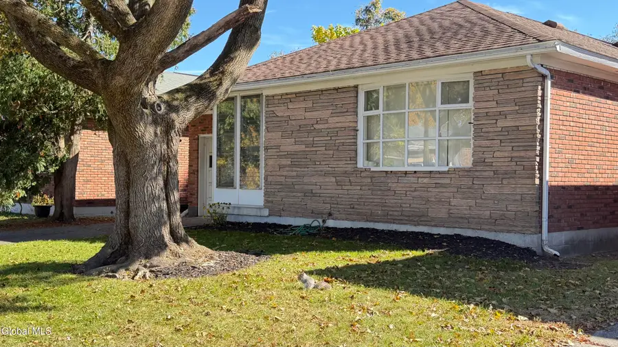 89 Edgewood Avenue, Albany, NY 12203 - #2