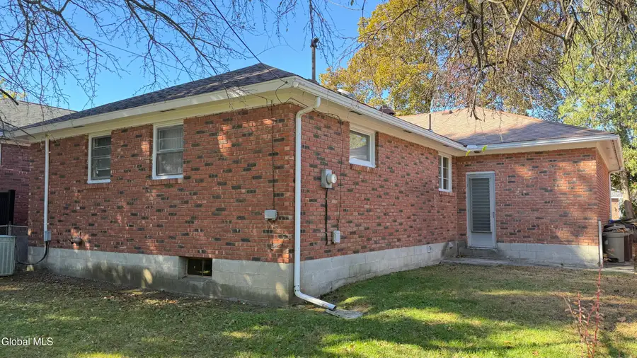 89 Edgewood Avenue, Albany, NY 12203 - #3