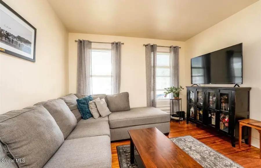 36 Maple Avenue, Albany, NY 12208 - #3