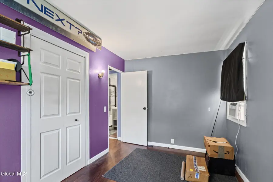 2892 W Lydius Street, Schenectady, NY 12303 - #2