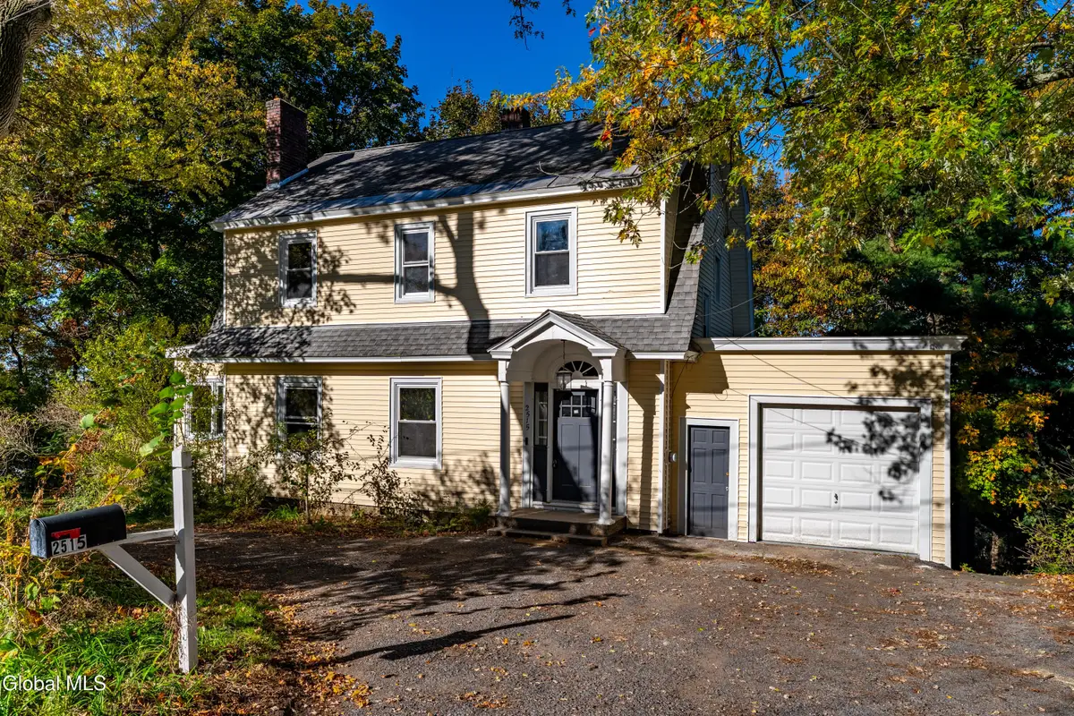 2515 Englewood Avenue, Niskayuna, NY 12309 - #1