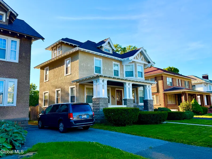 831 Wright Avenue, Schenectady, NY 12309 - #3
