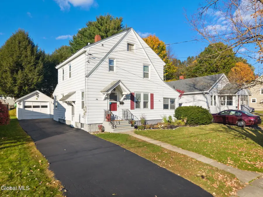 38 Wooster Street, Gloversville, NY 12078 - #2