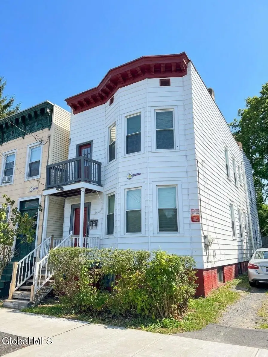 530 Hudson Avenue, Albany, NY 12203 - #1