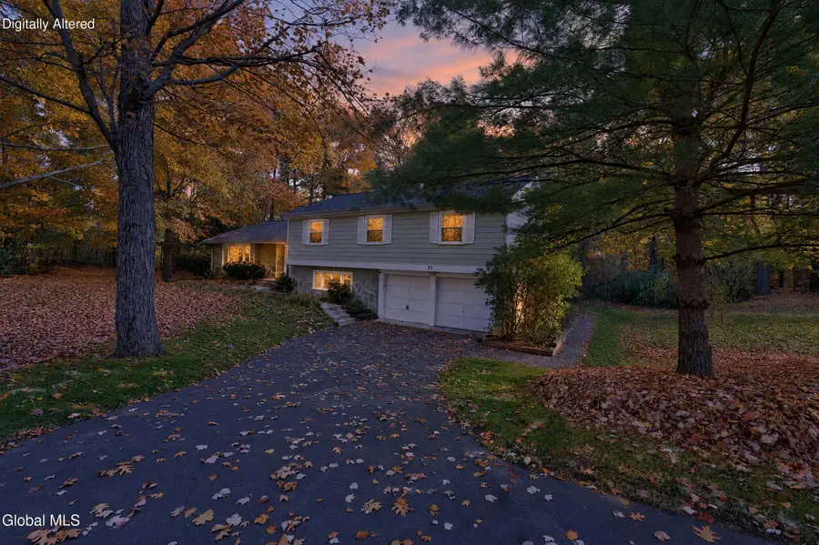 71 Smith Road, Halfmoon, NY 12118 - #3