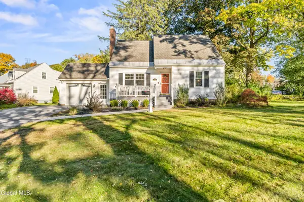 2310 Niskayuna Drive, Niskayuna, NY 12309
