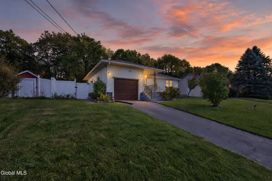 10 Brentwood Avenue, Troy, NY 12180 - #3