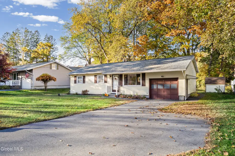 615 Sunny Lane, Ballston Spa, NY 12020 - #2