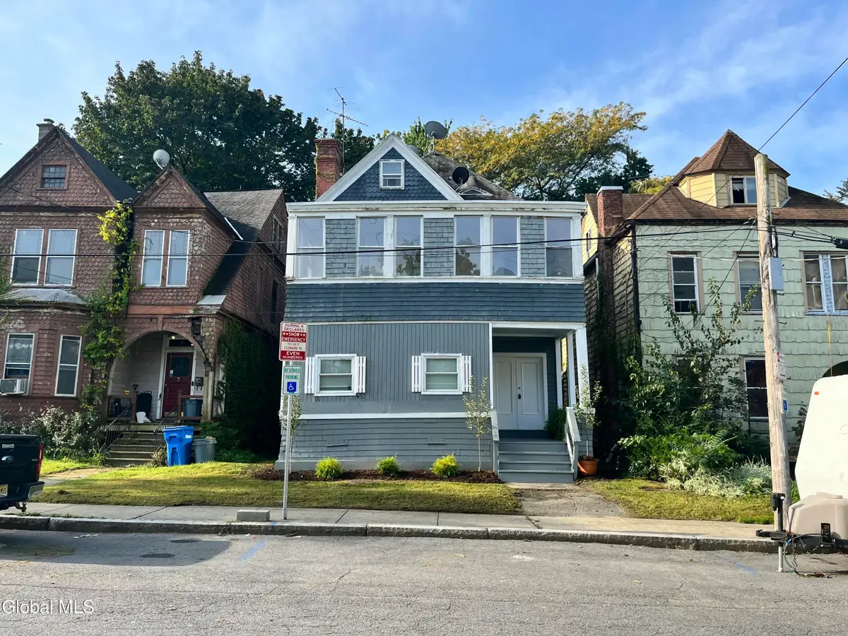 8 Leonard Place, Albany, NY 12202 - #1