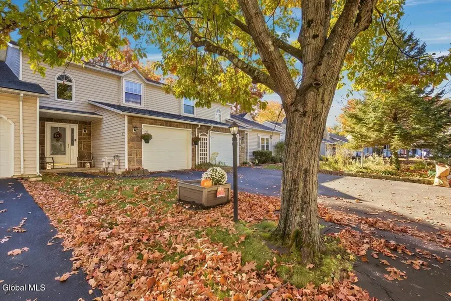 67 Woodside Drive, Albany, NY 12208 - #3