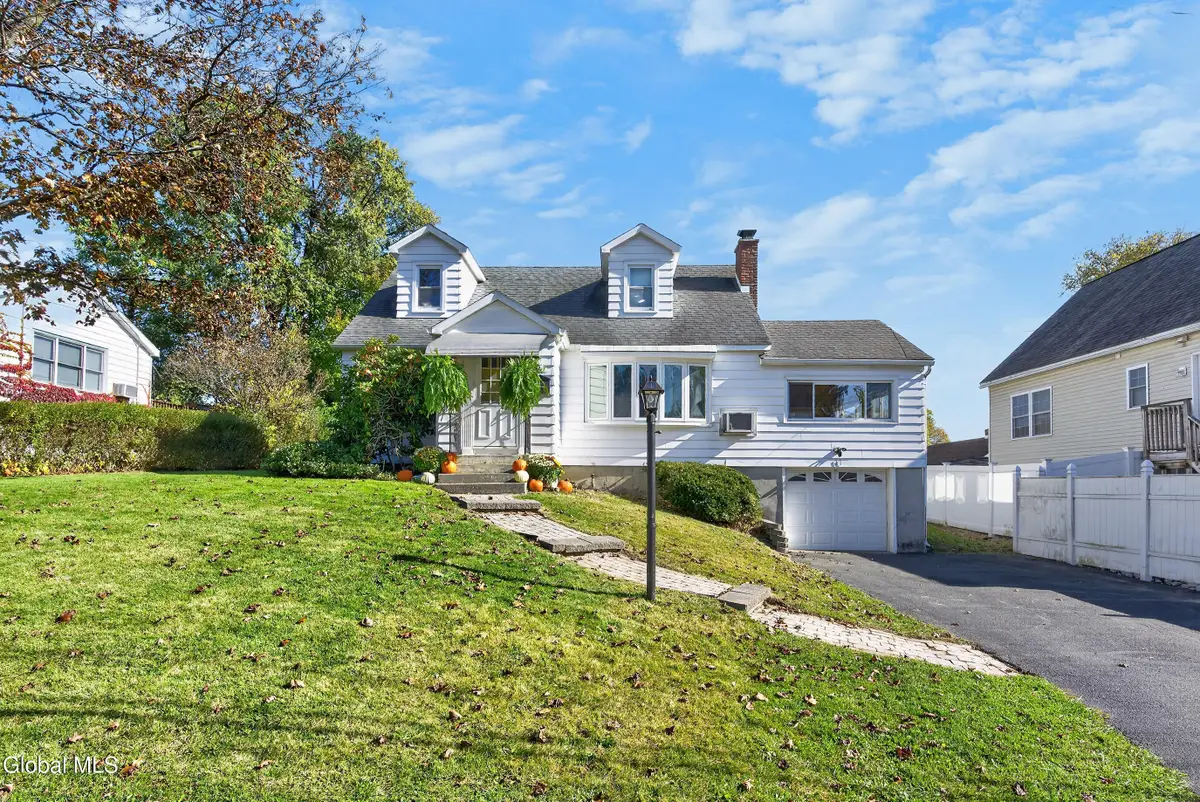 11 Sylvan Avenue, Latham, NY 12110 - #1