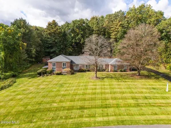 7 Orchard Drive, Queensbury, NY 12804